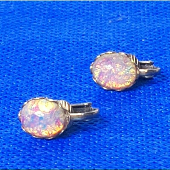 VINTAGE Clip-on Earrings Glass Faux Fire Opal - Picture 1 of 9